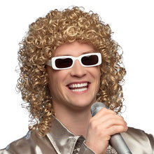 Peruk, Singer