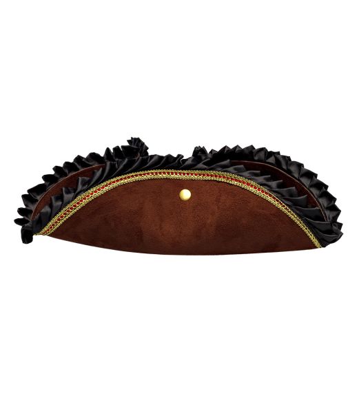 Trekantshatt, pirat Evalyn