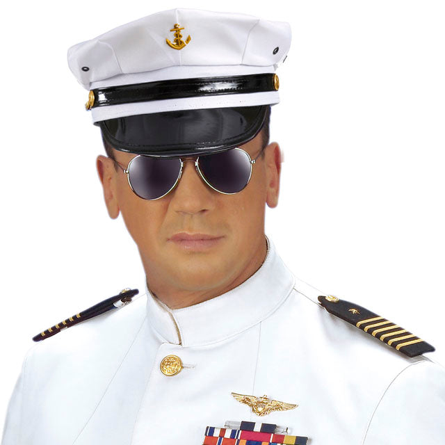 Hatt, marinofficer