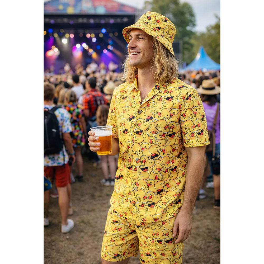 Hawaiiskjorta med shorts & hatt, lucky duck M