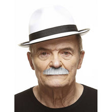 Mustasch, butler grå/vit