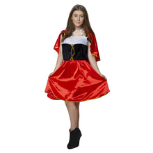 Klänning, röd luva