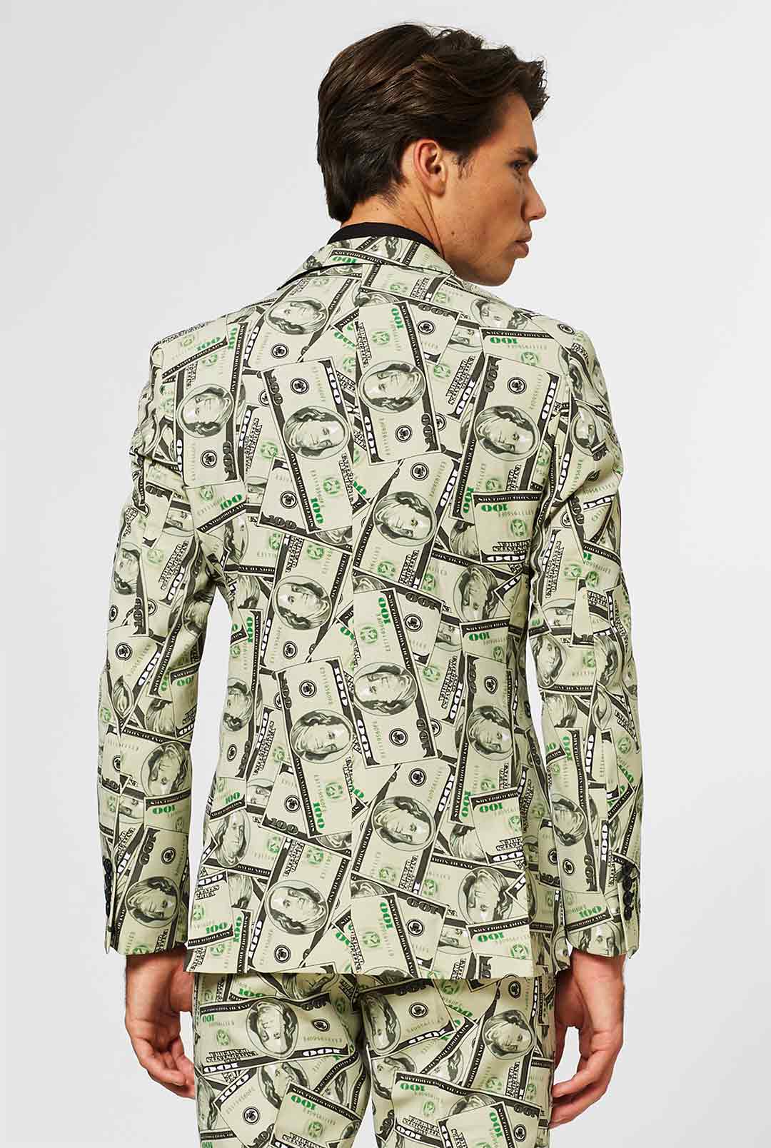 Opposuits, Cashanova 58