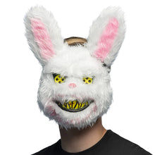 Mask, blodig kanin