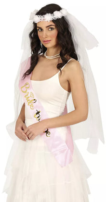 Brudslöja, vit med blommor