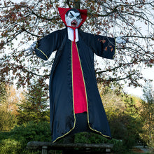 Prop, giant vampire 350 cm