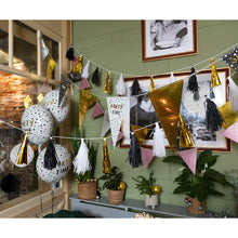 Girlang tassels, svart/vit/guld 3 m