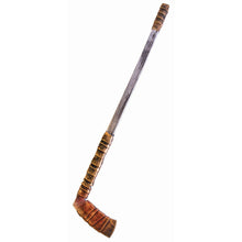 Prop, blodig hockeyklubba