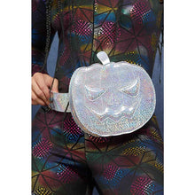 Midjeväska, Fever holographic pumpkin bum bag silver