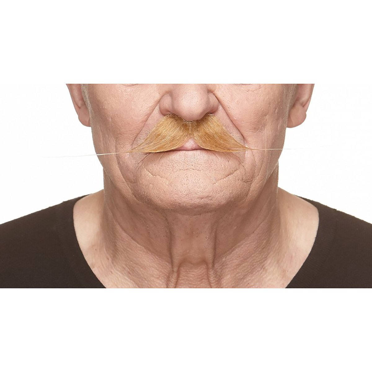 Mustasch, baron blond