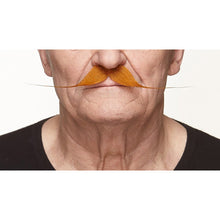 Mustasch, baron röd