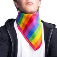 Scarf, pride regnbåge