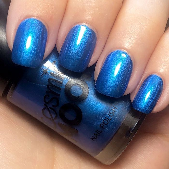 Läs mer om Moon Nagellack, metallic blå 14 g