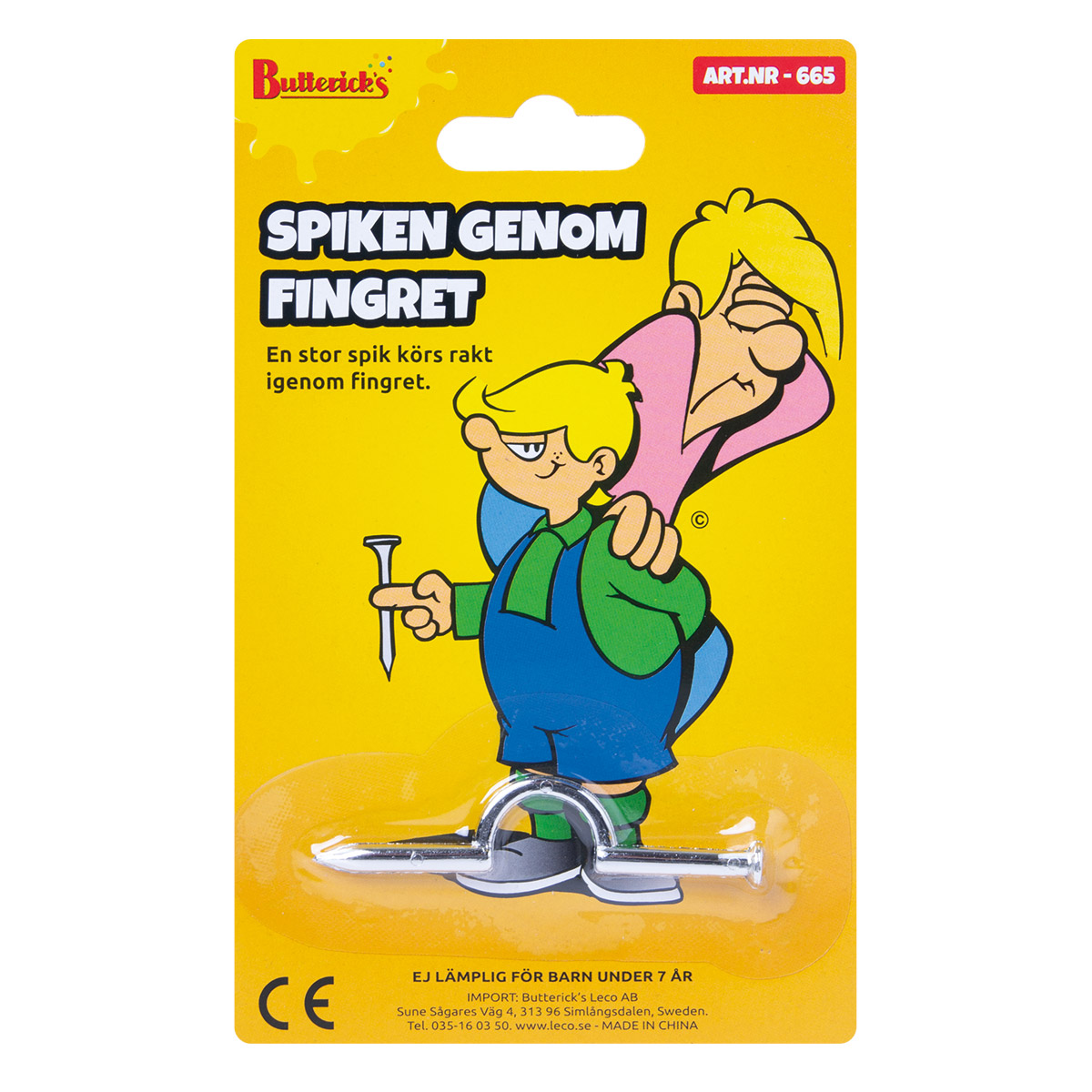 Spiken genom fingret